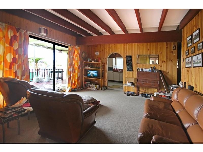 46 Catherine Street, Mannering Park NSW 2259