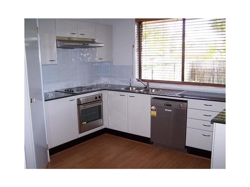 16A Barclay Avenue, Mannering Park NSW 2259