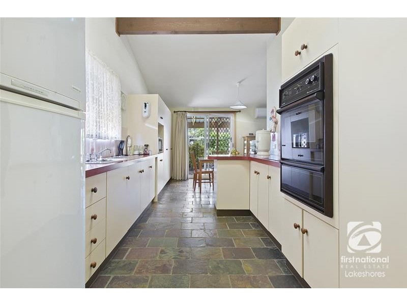 44 Cams Boulevard, Summerland Point NSW 2259