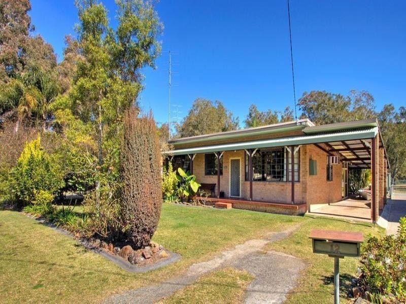 12 Ginganup Road, Summerland Point NSW 2259