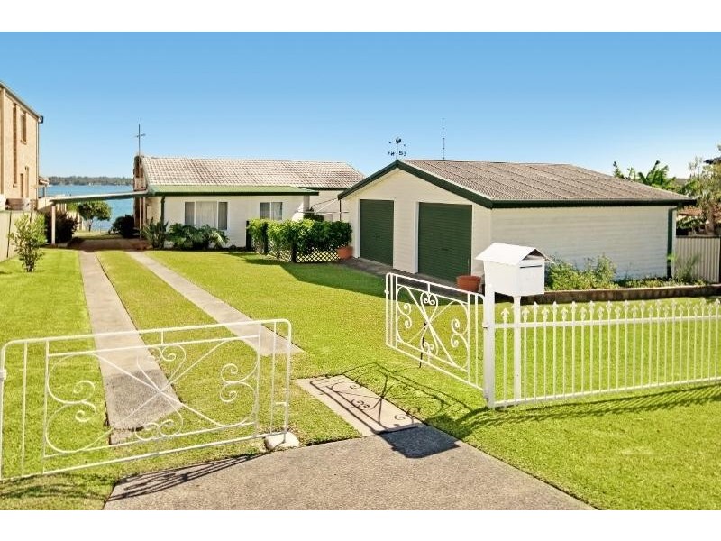 20 Scott Road, Mannering Park NSW 2259