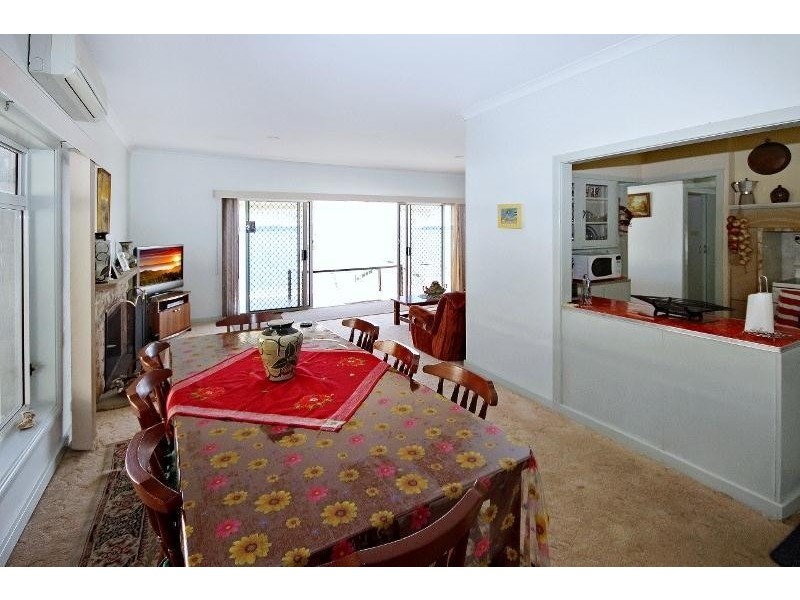 20 Scott Road, Mannering Park NSW 2259