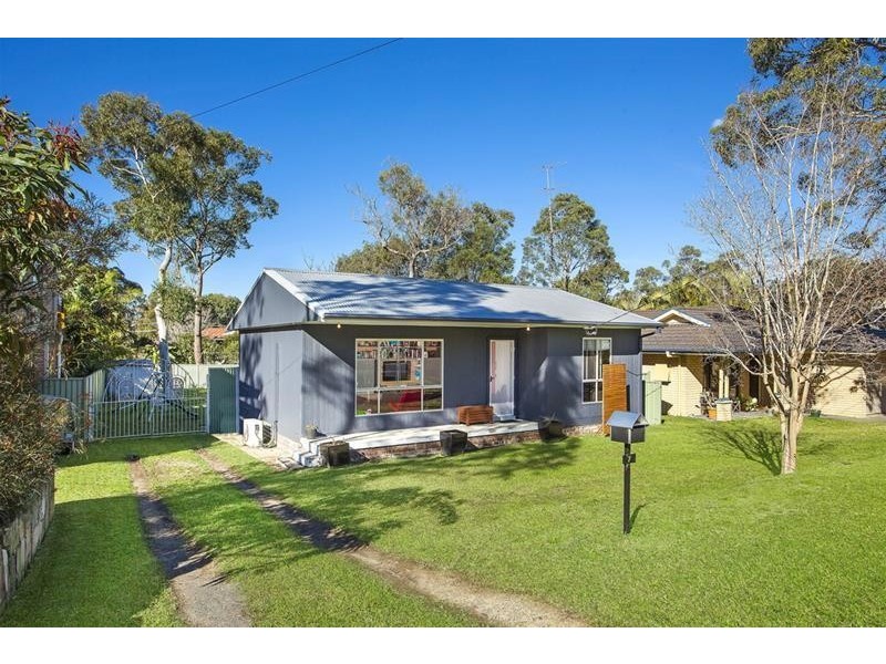 7 Moonah Place, Gwandalan NSW 2259