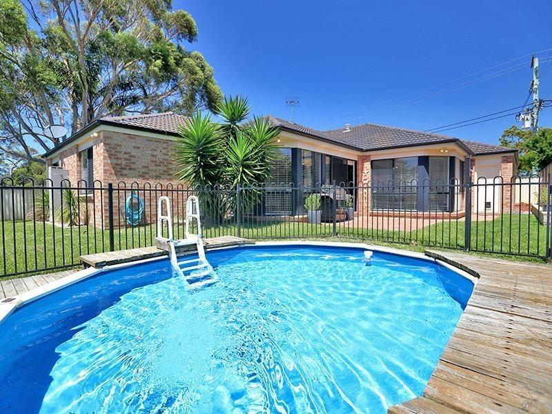 54 Scenic Circle, Budgewoi NSW 2262