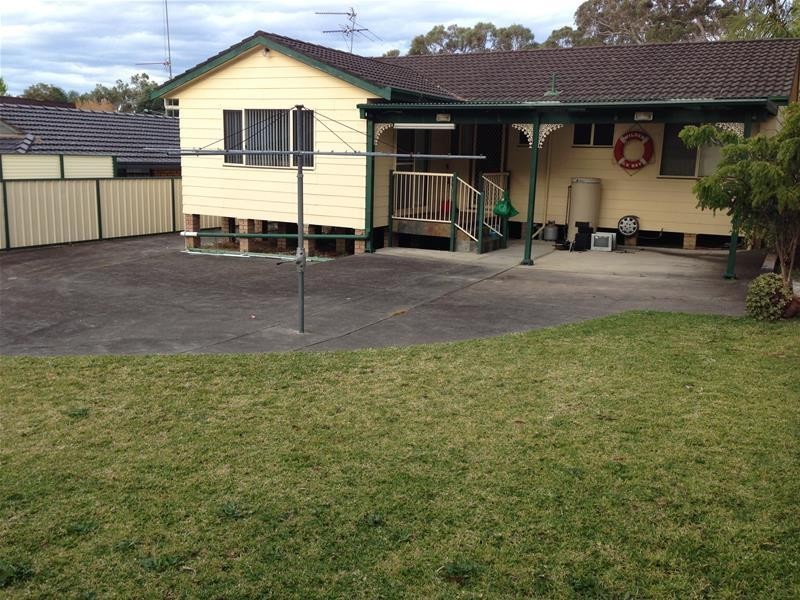 25 Elabana Avenue, Chain Valley Bay NSW 2259