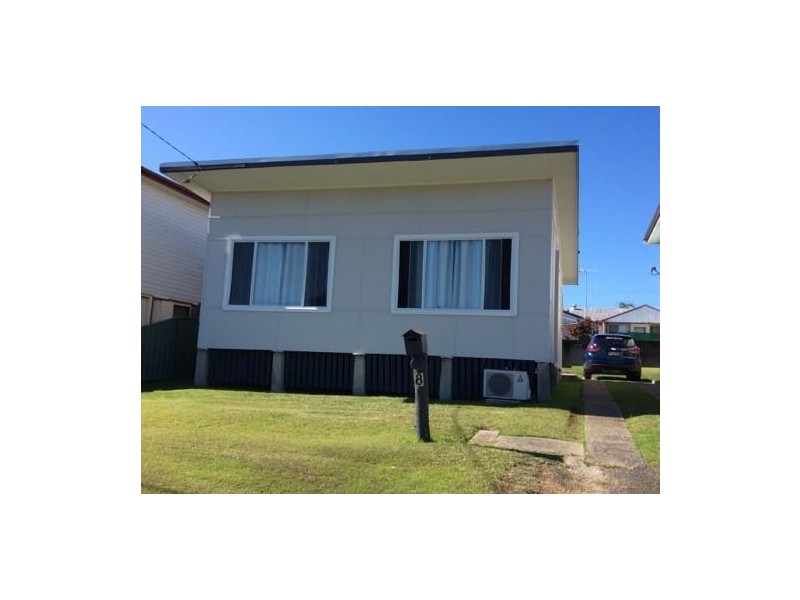 8 Kenilworth Street, Mannering Park NSW 2259