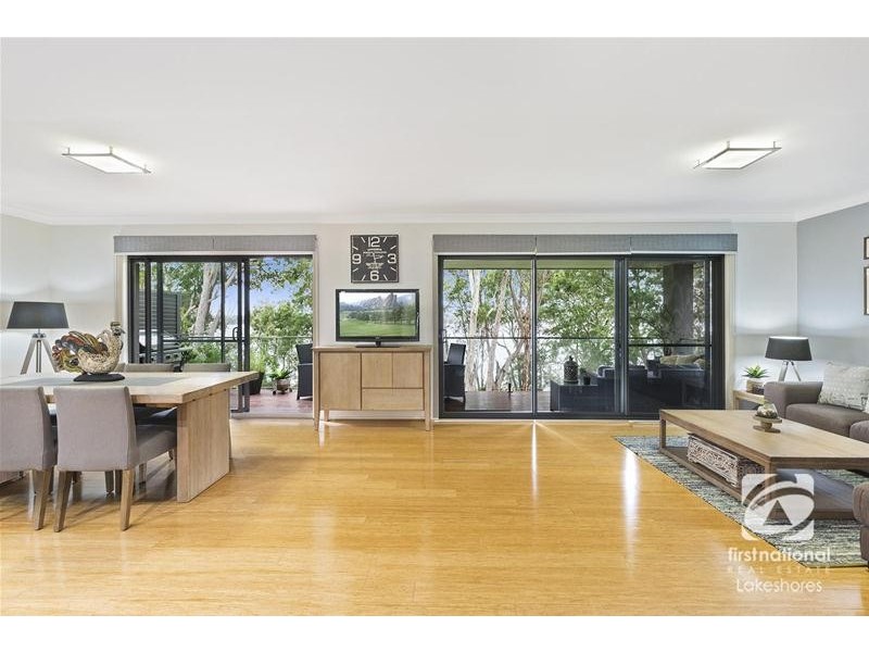 19 Halwin Close, Wyee Point NSW 2259