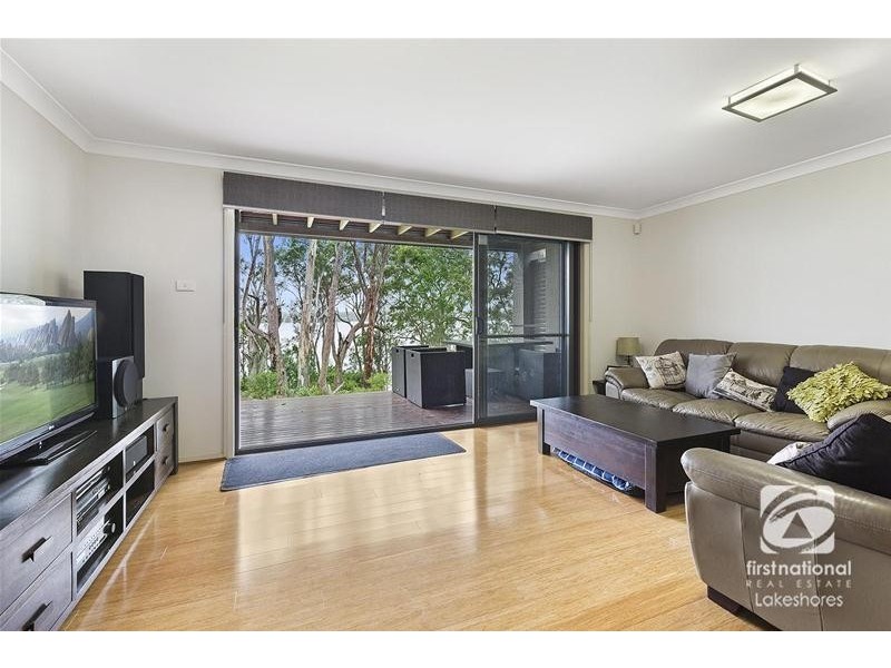 19 Halwin Close, Wyee Point NSW 2259