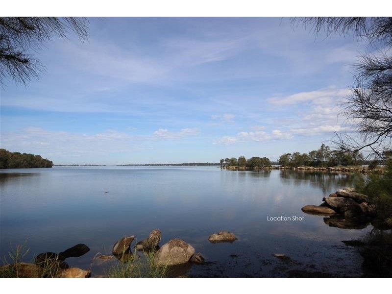 6 Barker Avenue, San Remo NSW 2262