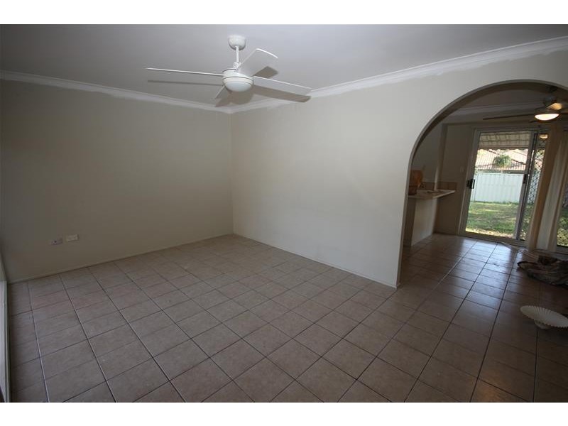 34 Tarwarri Road, Summerland Point NSW 2259