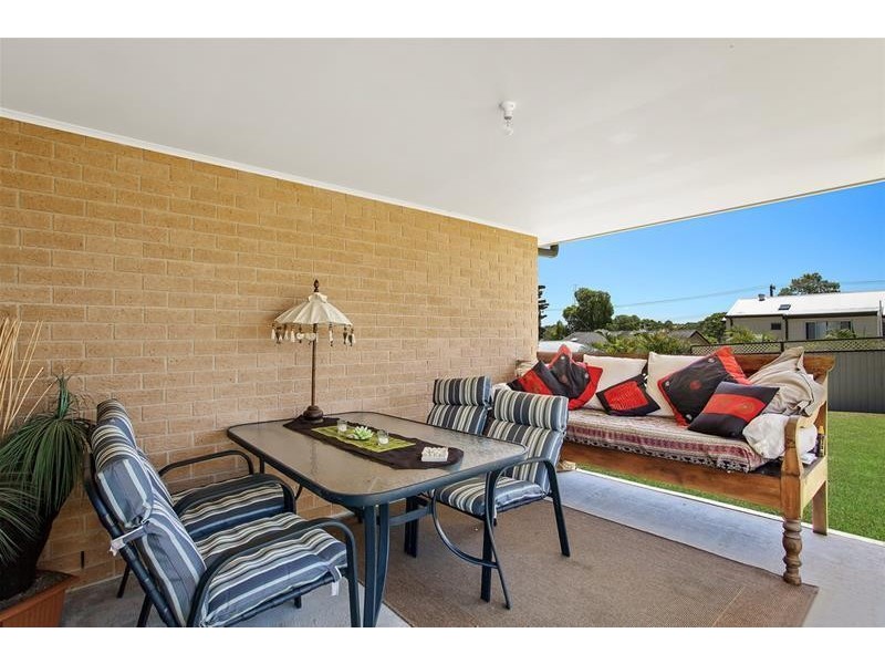 74 Catherine Street, Mannering Park NSW 2259