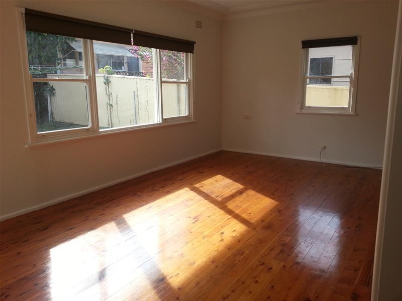 64A Vales Road, Mannering Park NSW 2259