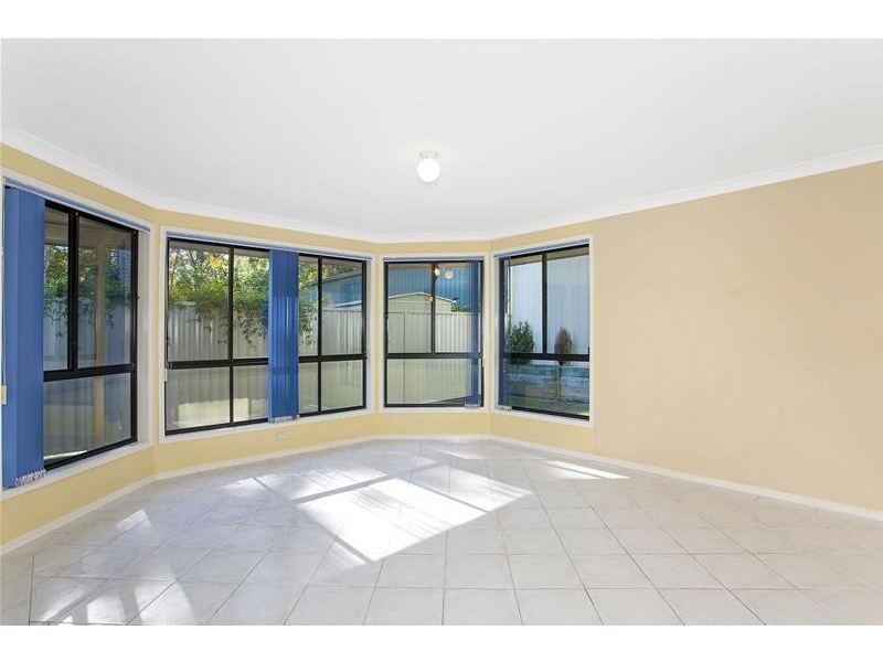 17 Kapala Avenue, Summerland Point NSW 2259