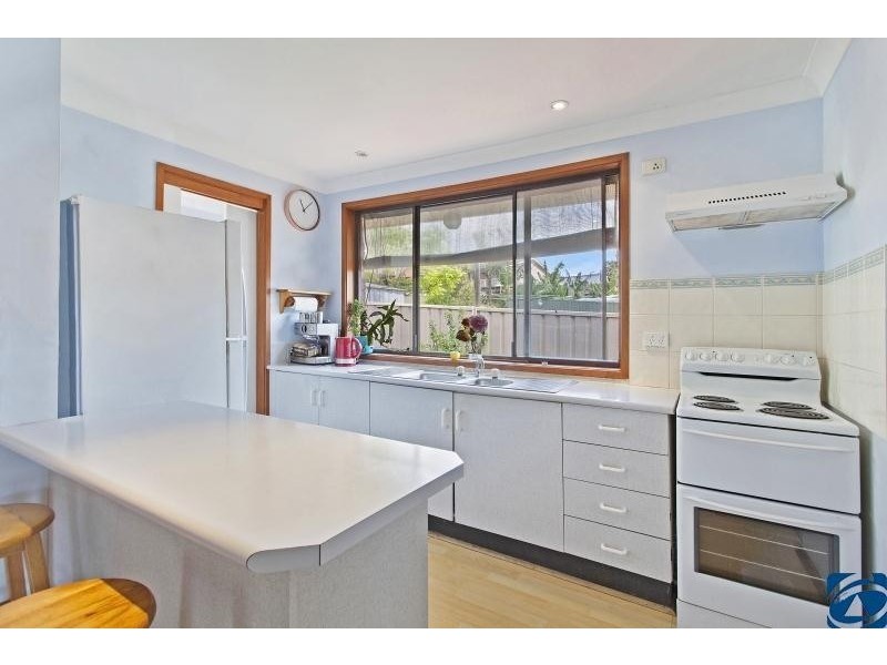 57 Anembo Avenue, Summerland Point NSW 2259