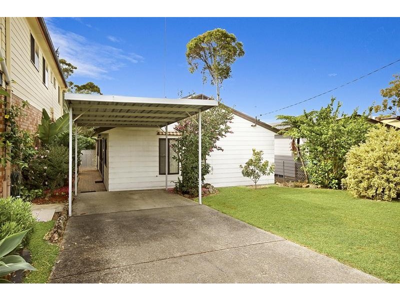 34 Ravenswood Street, Mannering Park NSW 2259