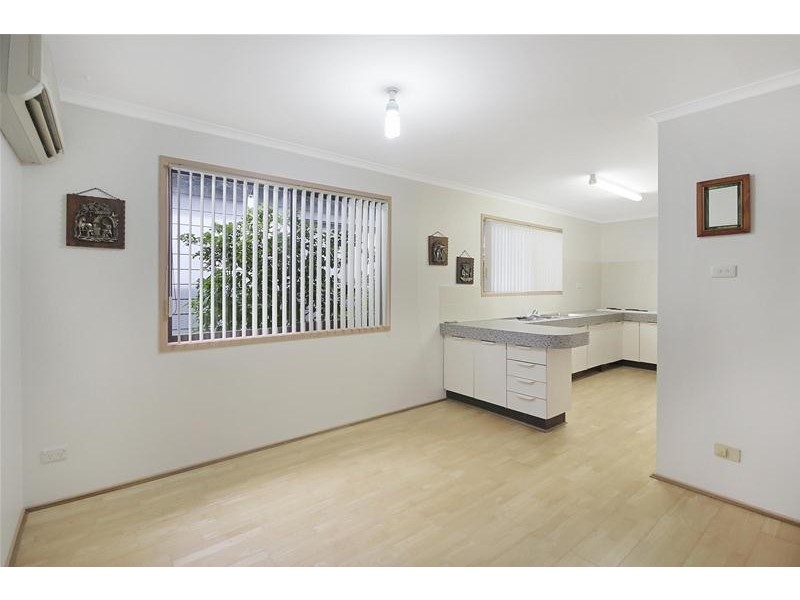 34 Ravenswood Street, Mannering Park NSW 2259