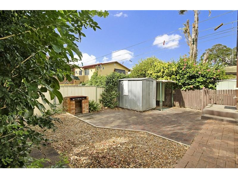 34 Ravenswood Street, Mannering Park NSW 2259