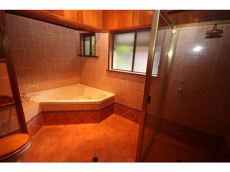 46 Yeramba Road, Summerland Point NSW 2259