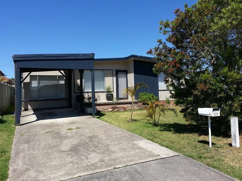56 Manuka  Parade, Gorokan NSW 2263