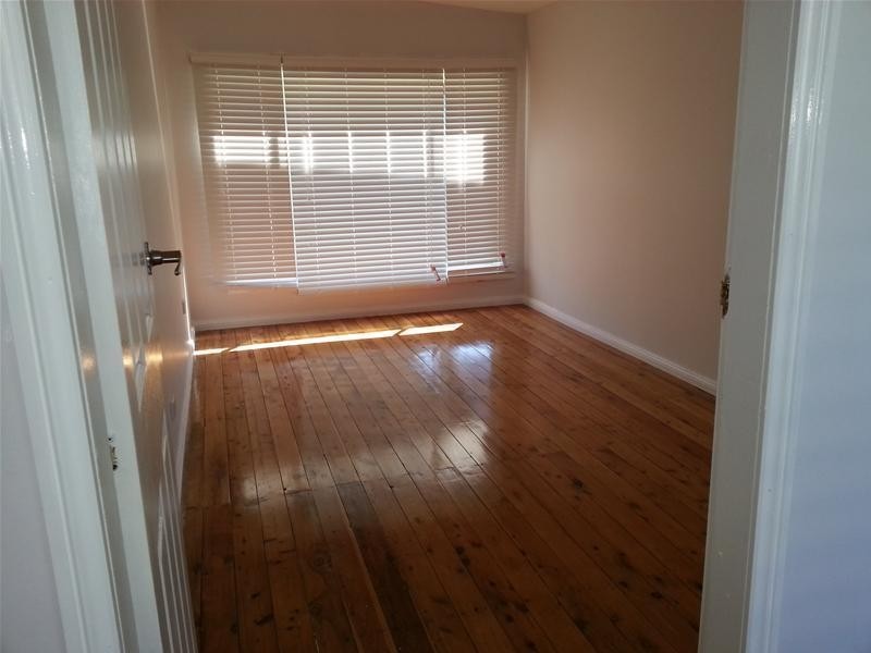 56 Manuka  Parade, Gorokan NSW 2263