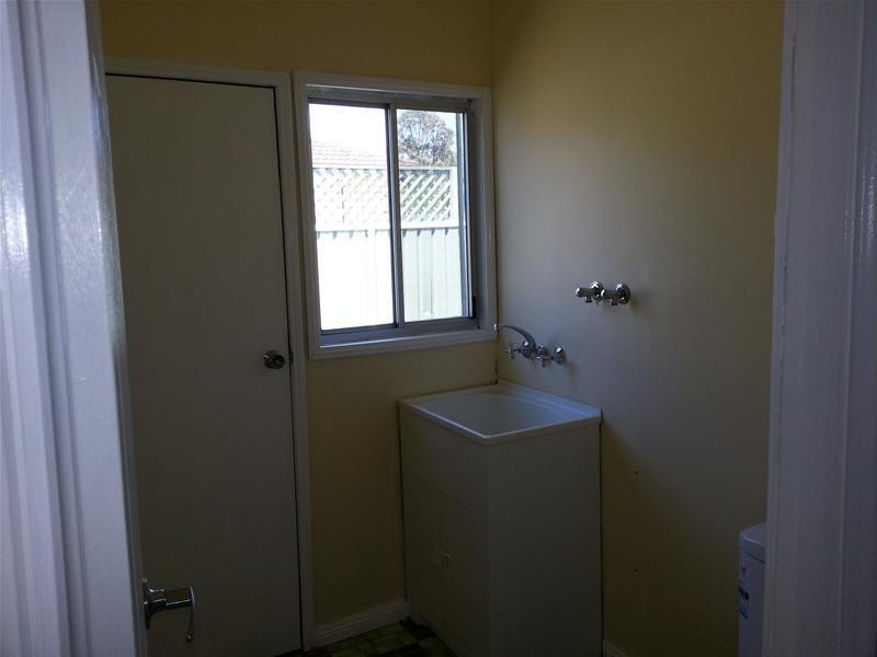 56 Manuka  Parade, Gorokan NSW 2263