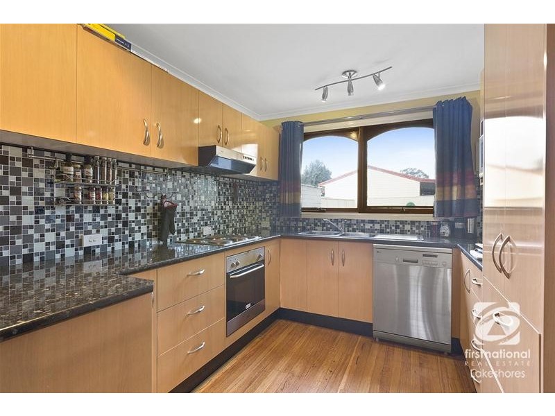 12 Macquarie Road, Mannering Park NSW 2259