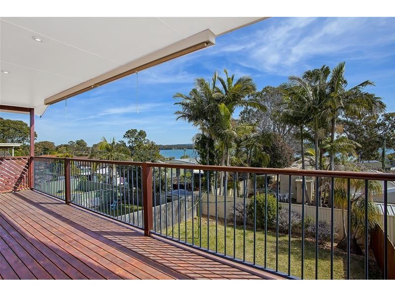 9B Marmion Street, Mannering Park NSW 2259