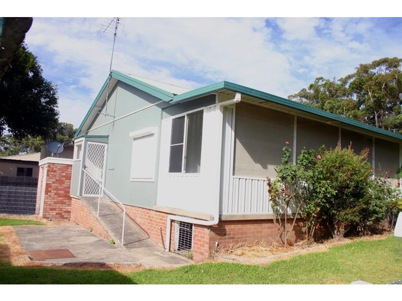 56 Vales Road, Mannering Park NSW 2259