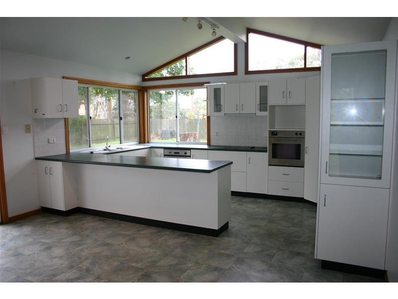 82 Kullaroo Road, Summerland Point NSW 2259