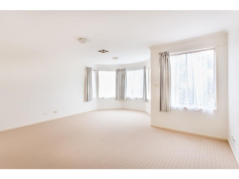 7 Daintree Crescent, Blue Haven NSW 2262