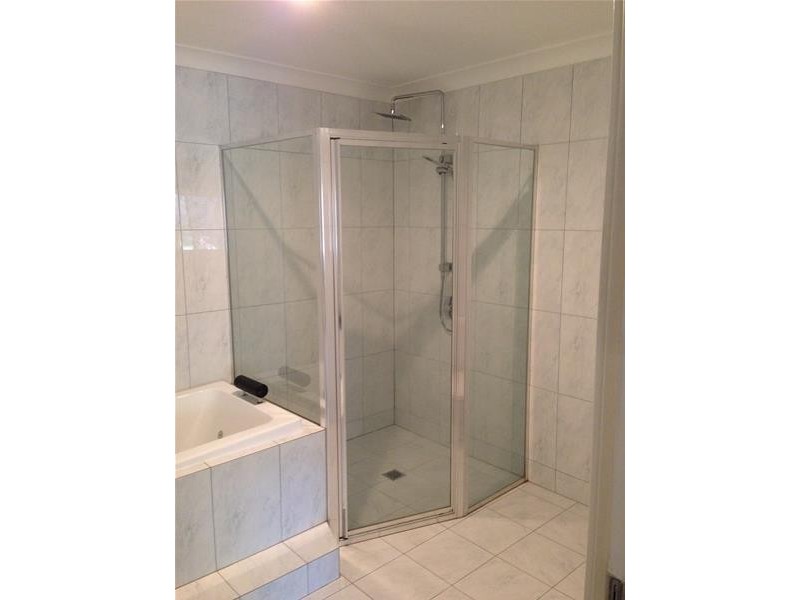 7 Scaysbrook Avenue, Chain Valley Bay NSW 2259