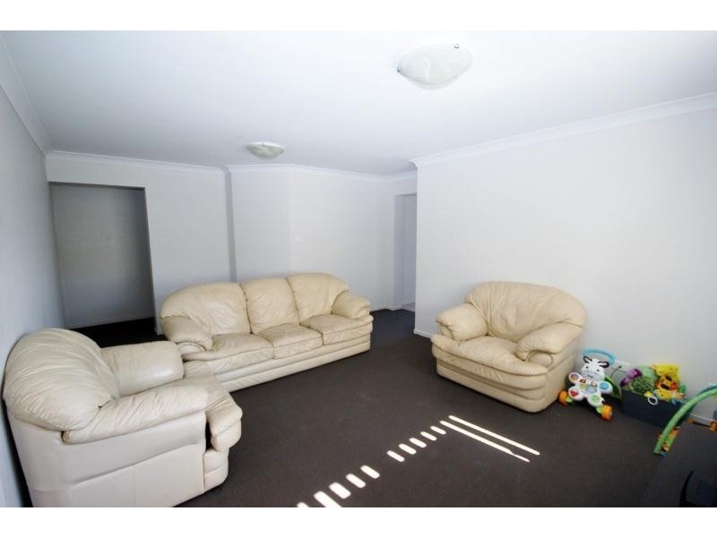 1 Yarra Place, Wadalba NSW 2259