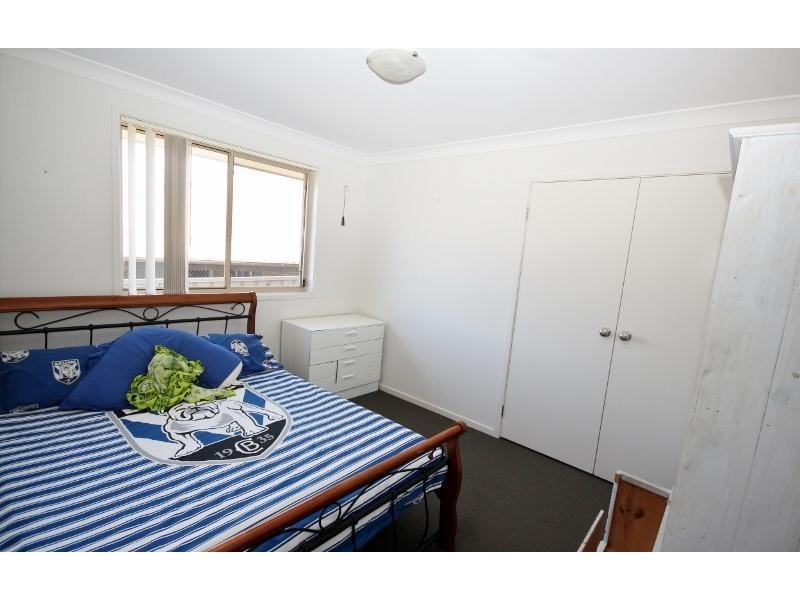 1 Yarra Place, Wadalba NSW 2259