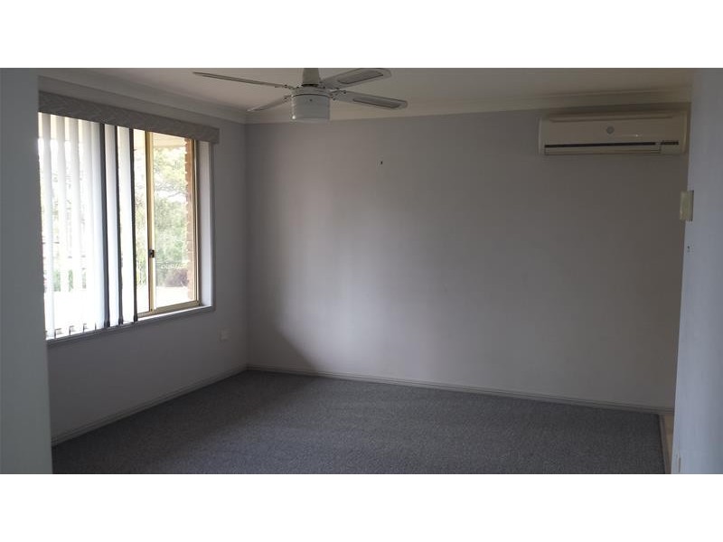 10 Goorawin Street, Gwandalan NSW 2259