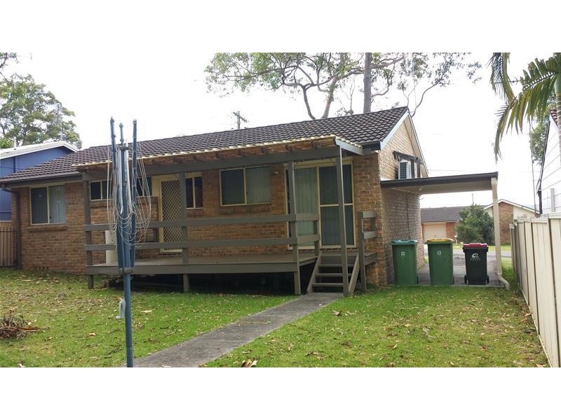 10 Goorawin Street, Gwandalan NSW 2259