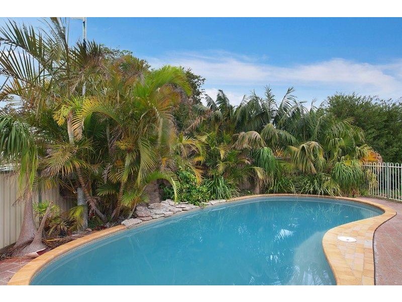 11 Bell Brae Avenue, Gwandalan NSW 2259