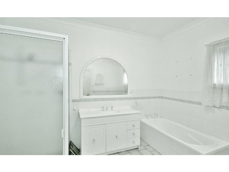 103 Vales Road, Mannering Park NSW 2259