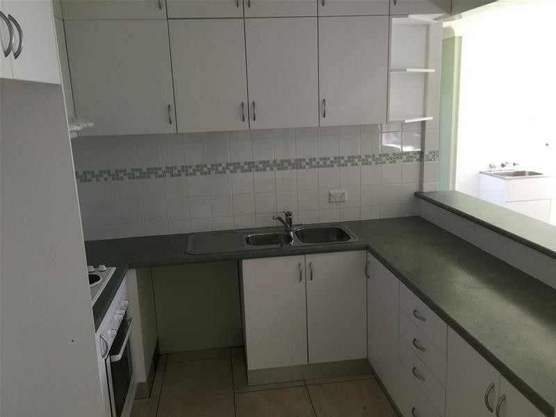 14 Barclay Avenue, Mannering Park NSW 2259