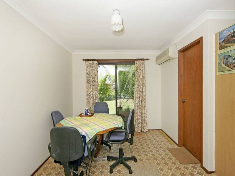 4 Charmhaven Avenue, Charmhaven NSW 2263