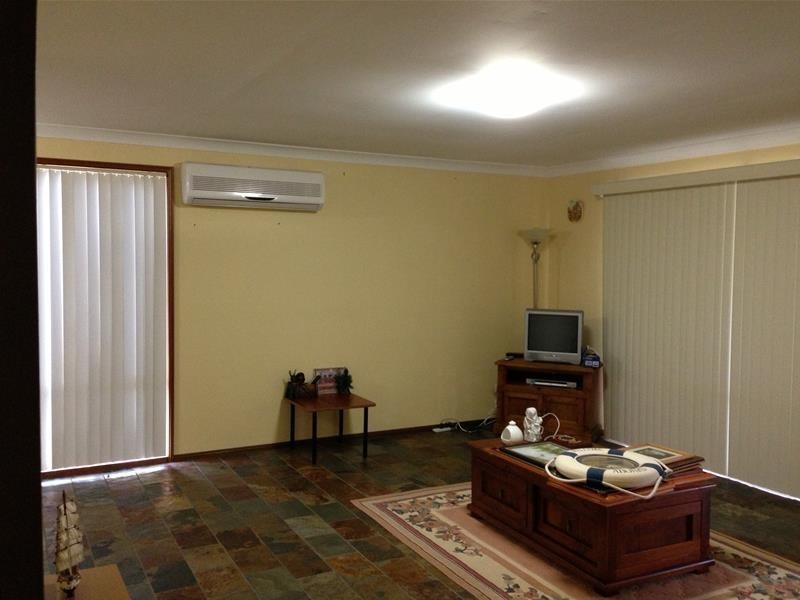 25 Elabana Avenue, Chain Valley Bay NSW 2259