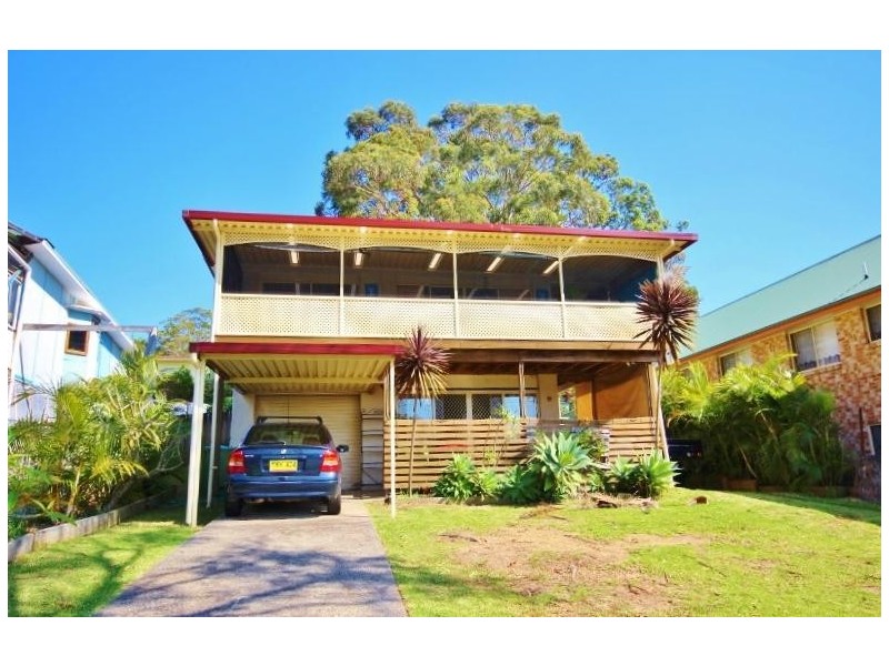 51 Winbin Crescent, Gwandalan NSW 2259