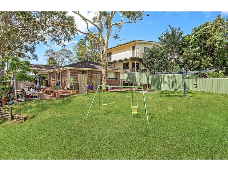 7 Eliot Street, Mannering Park NSW 2259