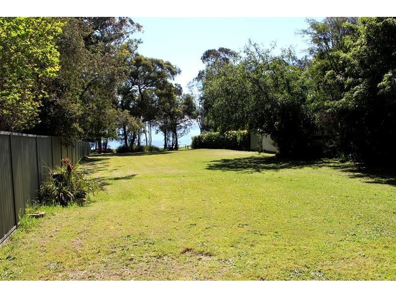 55 Vales Road, Mannering Park NSW 2259