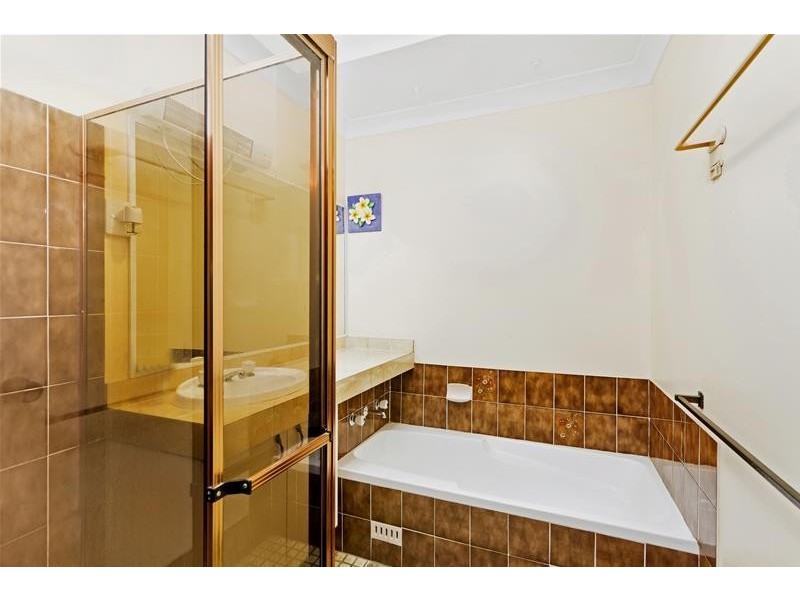 33 Asquith Avenue, Windermere Park NSW 2264