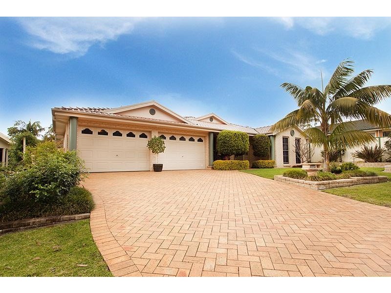 9 Anchorage Circle, Summerland Point NSW 2259