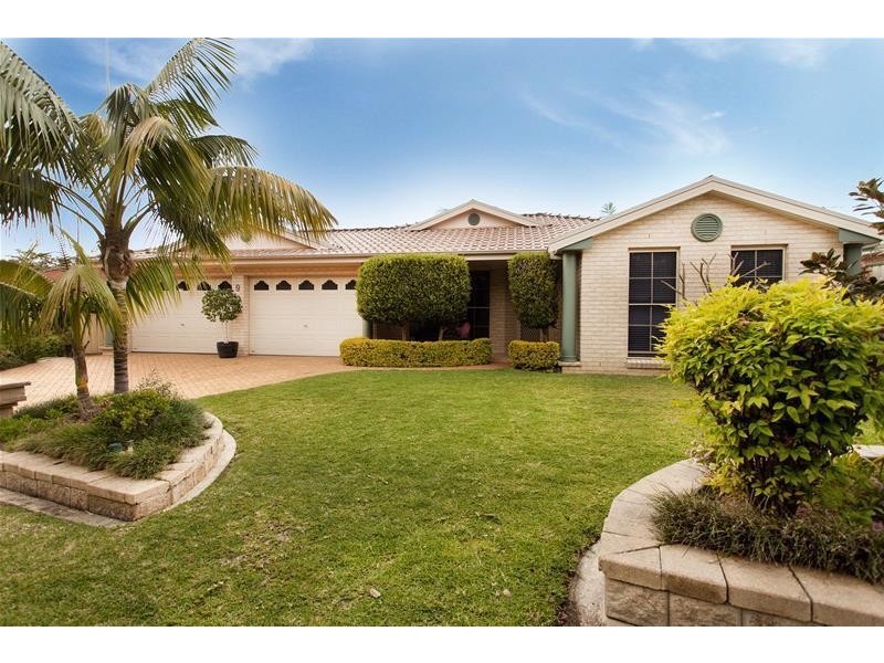 9 Anchorage Circle, Summerland Point NSW 2259