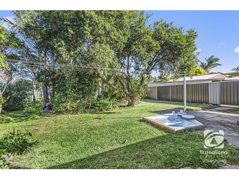 20 Omega Avenue, Summerland Point NSW 2259
