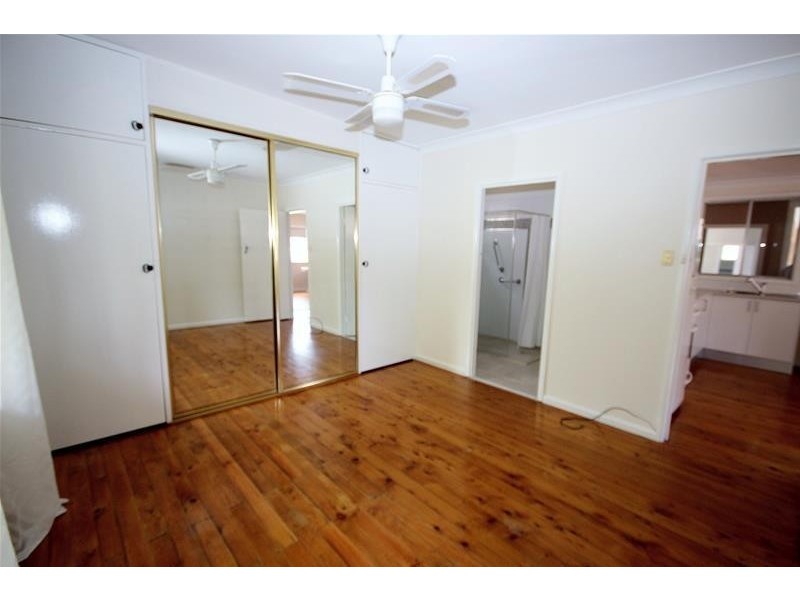 20 Omega Avenue, Summerland Point NSW 2259