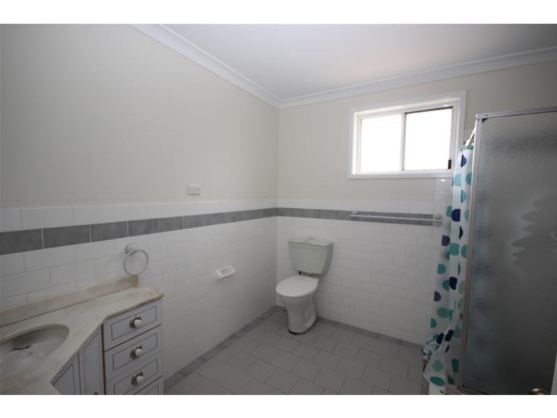 20 Omega Avenue, Summerland Point NSW 2259