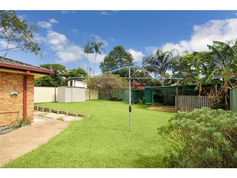 4 Cheryl Street, Mannering Park NSW 2259